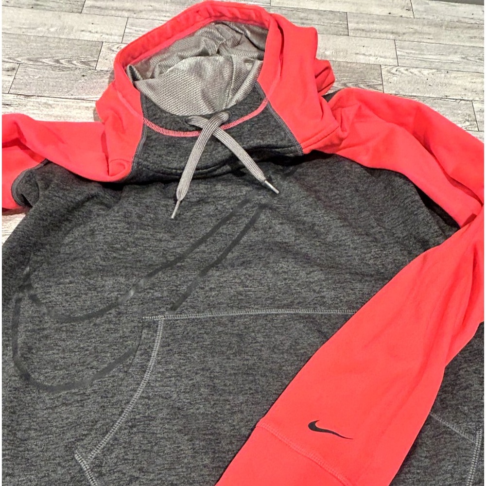 Nike Therma-Fit Gray Hot Pink With Large Gray Swoosh Logo Hoodie‎ Sweatshirt XL